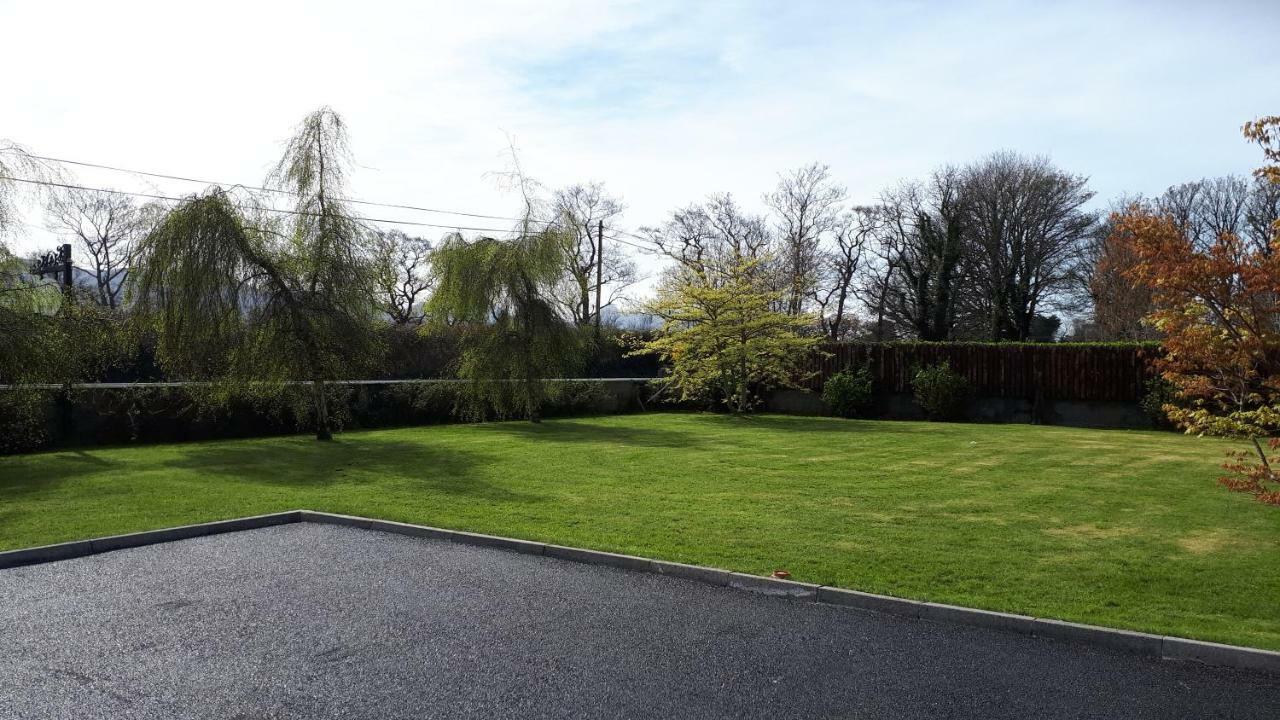 Acres Guesthouse- Only * Lower Coolcorcoran